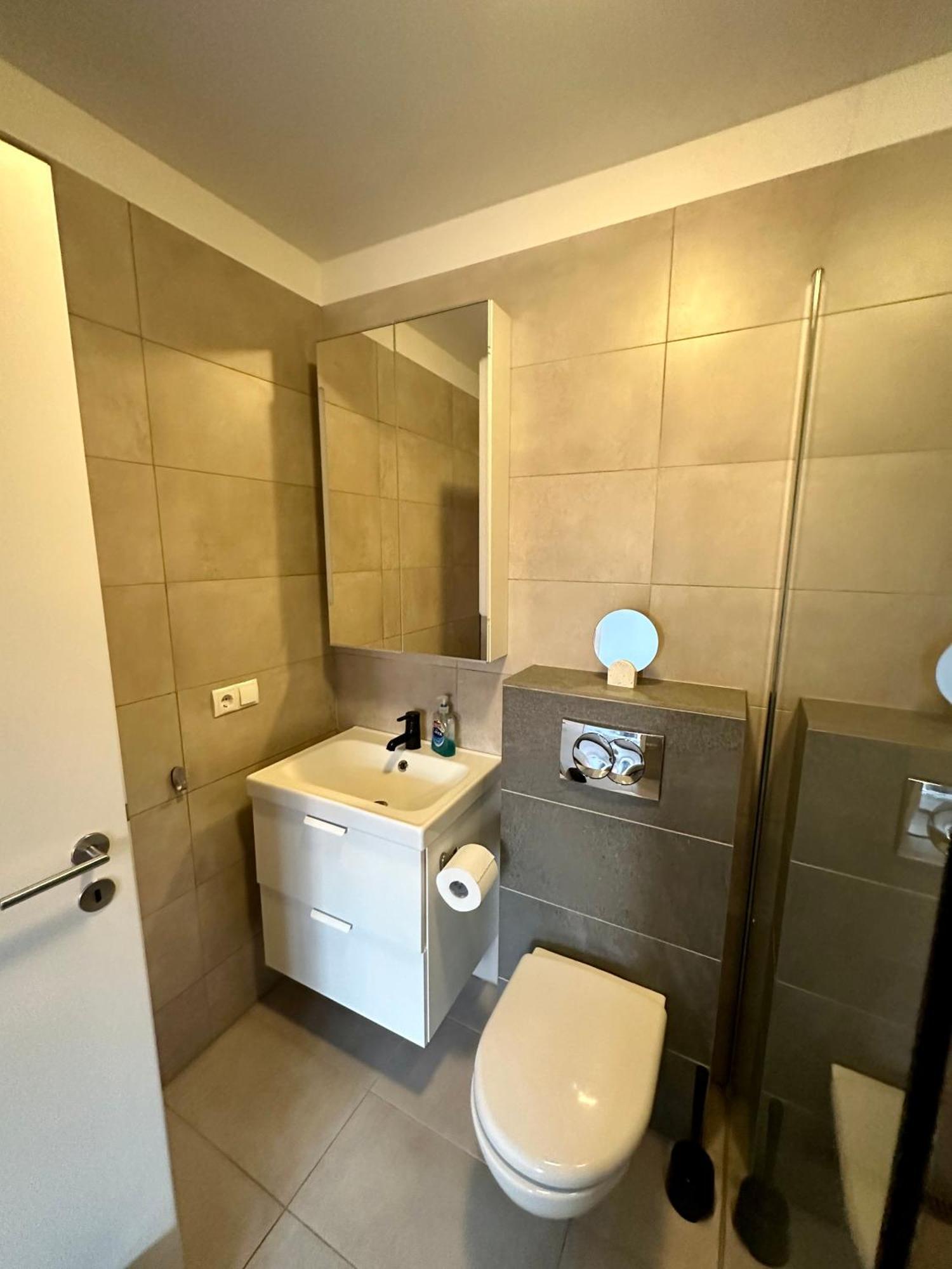Charming 1-Bedroom Condo With Stunning View Ρέυκιαβικ Εξωτερικό φωτογραφία