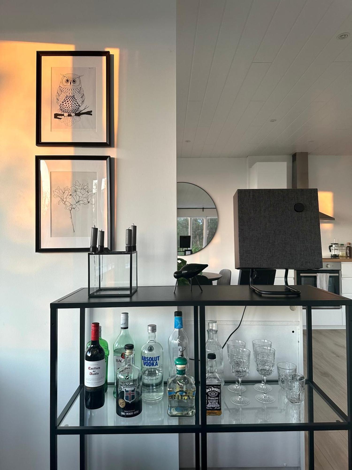 Charming 1-Bedroom Condo With Stunning View Ρέυκιαβικ Εξωτερικό φωτογραφία